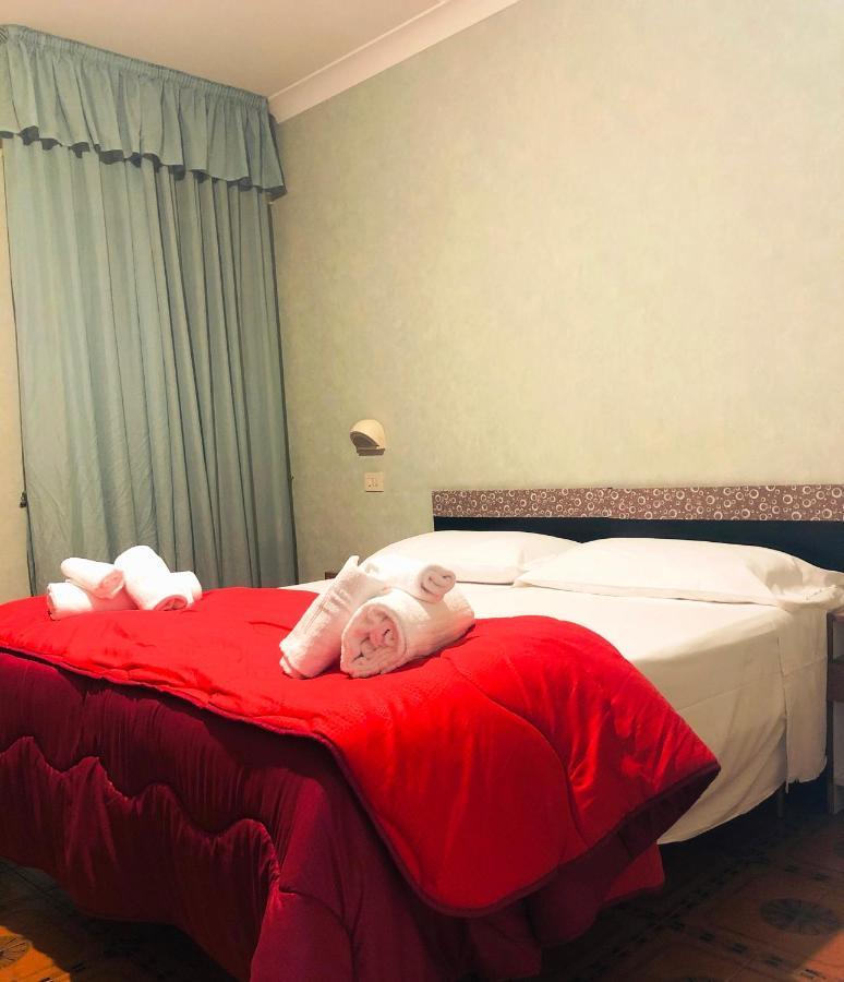 Hotel Elvira Fiuggi Extérieur photo