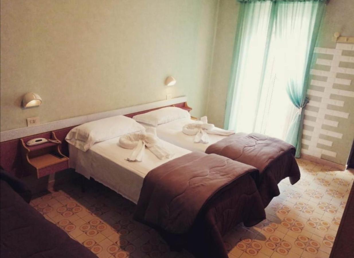 Hotel Elvira Fiuggi Extérieur photo