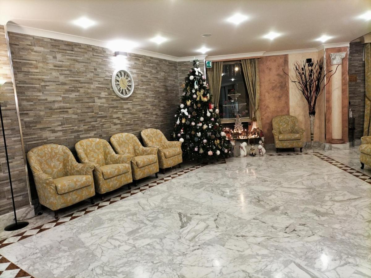 Hotel Elvira Fiuggi Extérieur photo